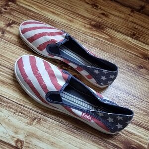 Keds Women's Patriotic Slip-On Sneakers Crashback American Flag 9 Size Stars